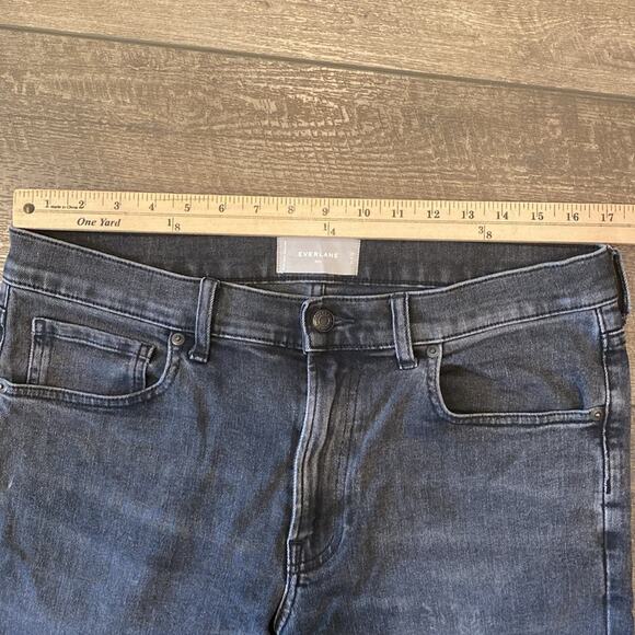 Everlane Men's Slim Stretch Jean Gray Wash Size 34x32 - Picture 6 of 11